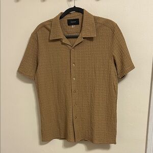 Calvin Klein Men's Tan Textured Button Down Shirt